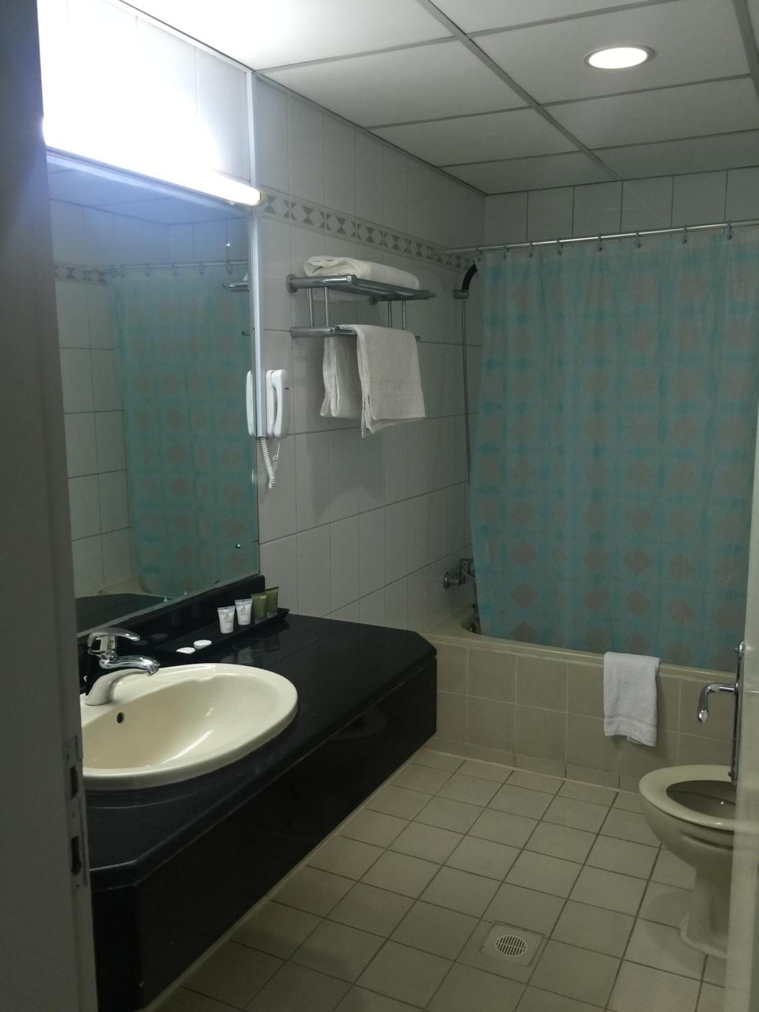 Sky Hotel Apartments Dubai Room photo